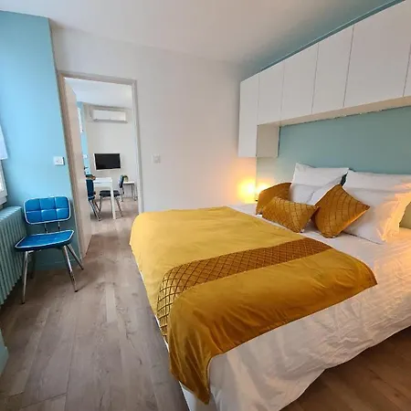 La Maison: Center With Garden Near Park And Thermal Baths Apartment *